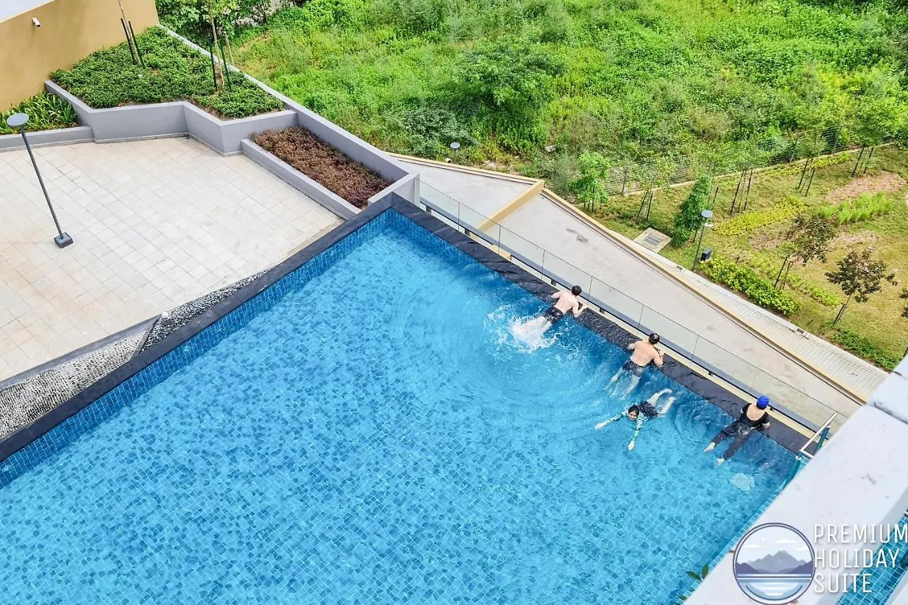 Premium Holiday Suite Beside Lost World Tambun Apartment