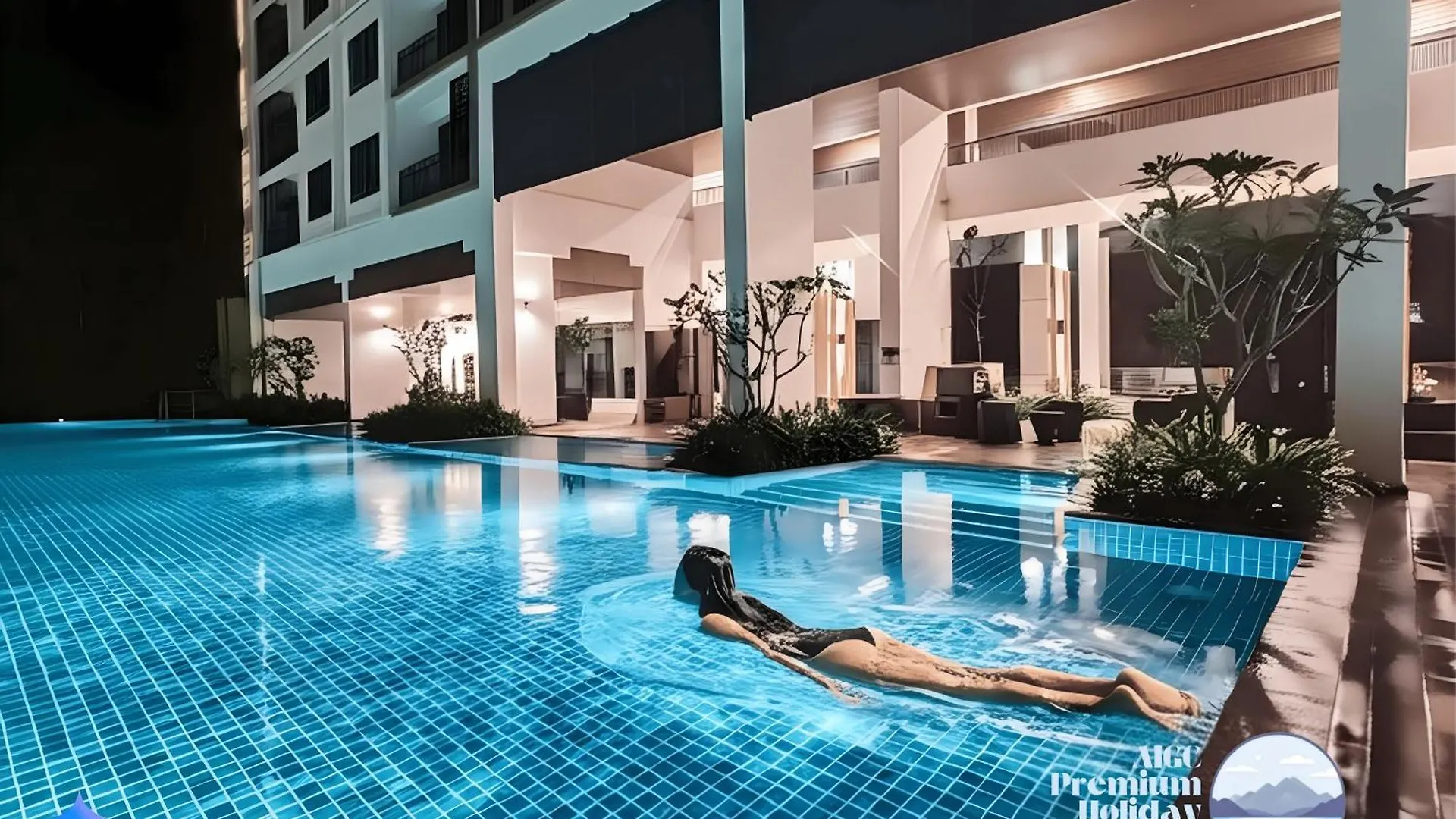 Premium Holiday Suite Beside Lost World Tambun